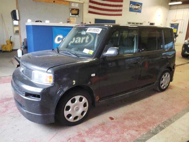 2005 Scion xB 