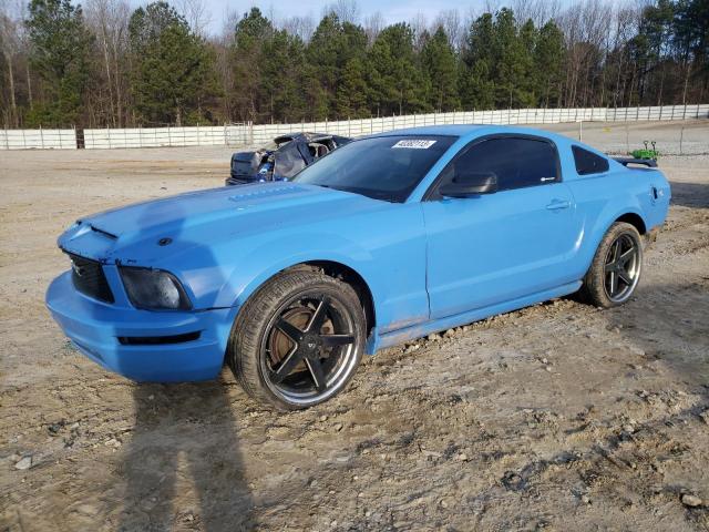 2005 Ford Mustang 