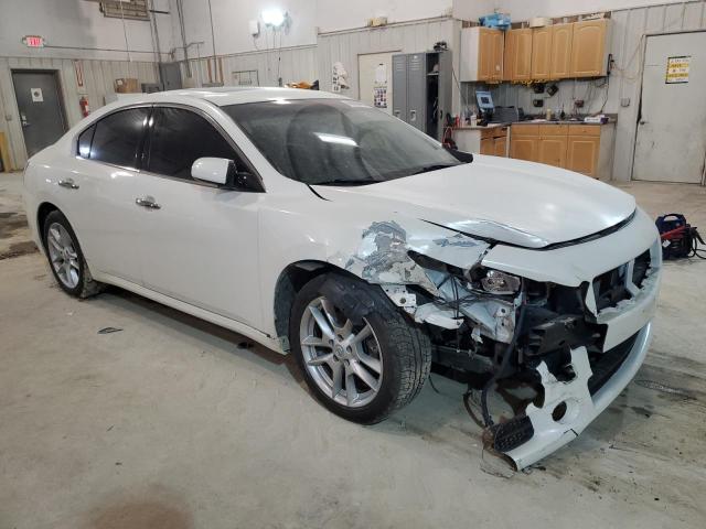 VIN 19XFC2F57GE088949 2016 Honda Civic, LX no.4