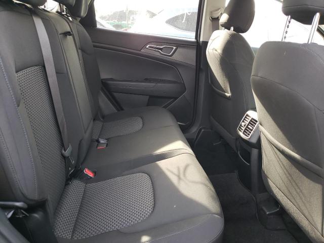 KNDPUCAG8P7020725 KIA Sportage Lx