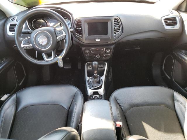 3C4NJCBB4JT211239 Jeep Compass Latitude