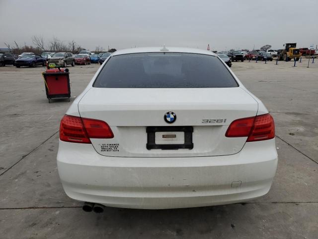 WBAKE5C54CE756305 BMW 328 I Sulev