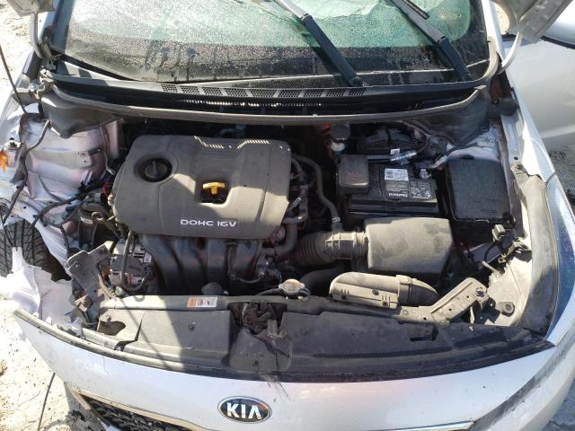 3KPFK4A7XJE284933 KIA Forte
