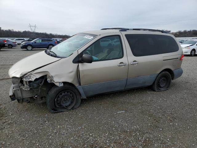 2001 Toyota Sienna LE