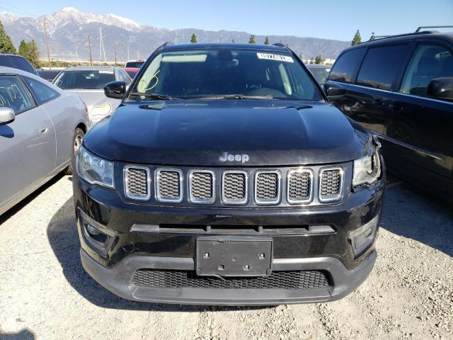 3C4NJCBB4JT211239 Jeep Compass Latitude