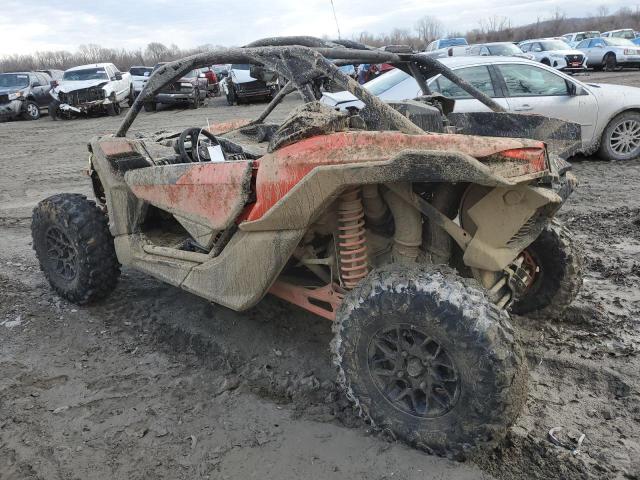 2022 CAN-AM MAVERICK X - 3JBVGAY44NE003239