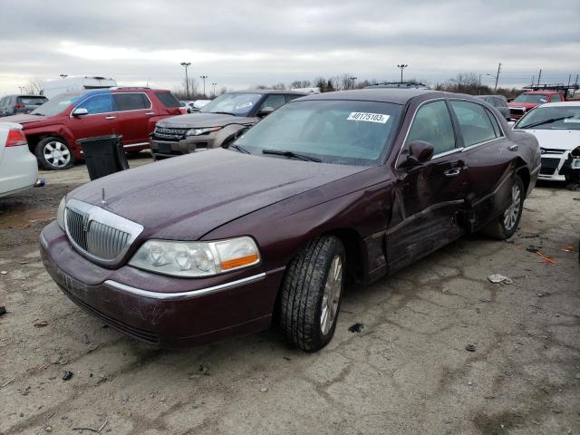 2007 Lincoln Town Car Signature