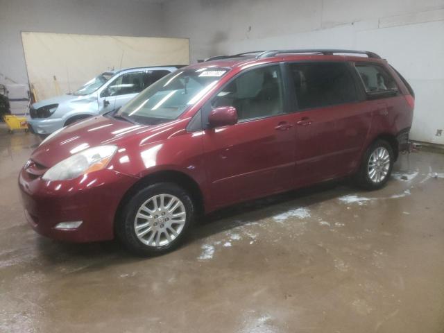 2010 Toyota Sienna XLE