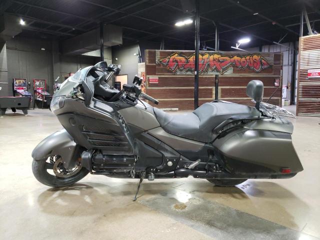 2016 HONDA GL1800 B JH2SC6811GK300085