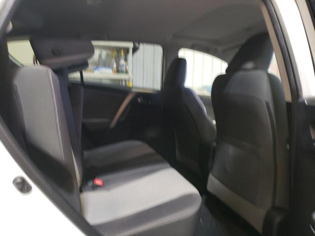 2015 TOYOTA RAV4 XLE - JTMRFREV2FD160395