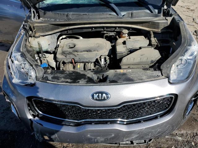 KNDPMCAC6J7330375 KIA Sportage Lx