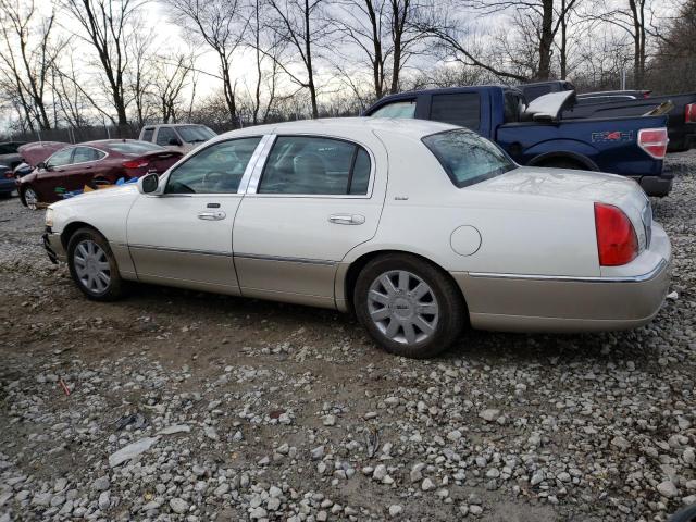 1LNHM82W05Y642374 Lincoln TOWNCAR