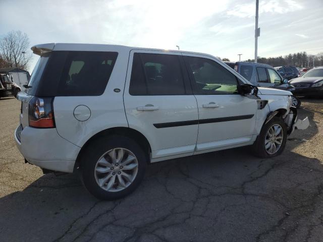 2015 LAND ROVER LR2 SE SALFP2BGXFH420931