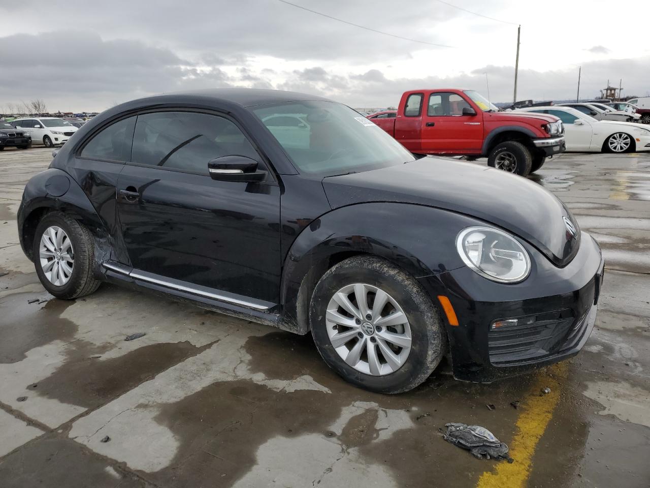 3VWFD7ATXKM706311 Volkswagen Beetle S 4