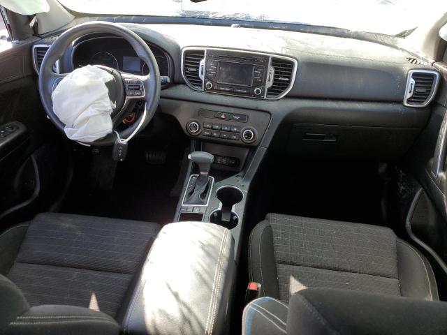 KNDPMCAC6J7330375 KIA Sportage Lx