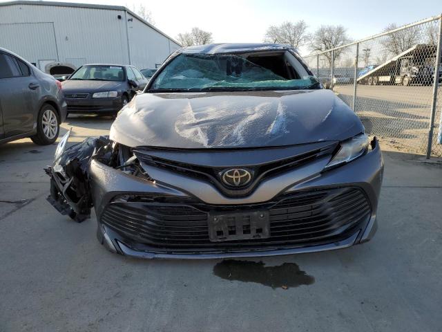 2019 TOYOTA CAMRY 4C 4T1B11HK4KU826374