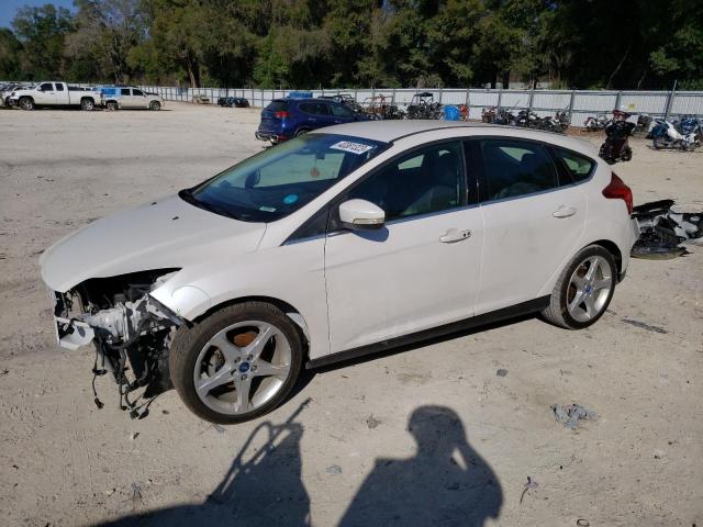 VIN 1FADP3N28DL194053 2013 FORD FOCUS no.1