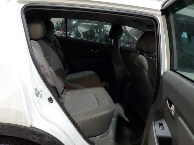 KNDPBCAC1F7760182 KIA Sportage Lx