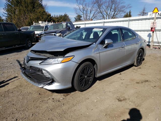 2018 Toyota Camry Hybrid 