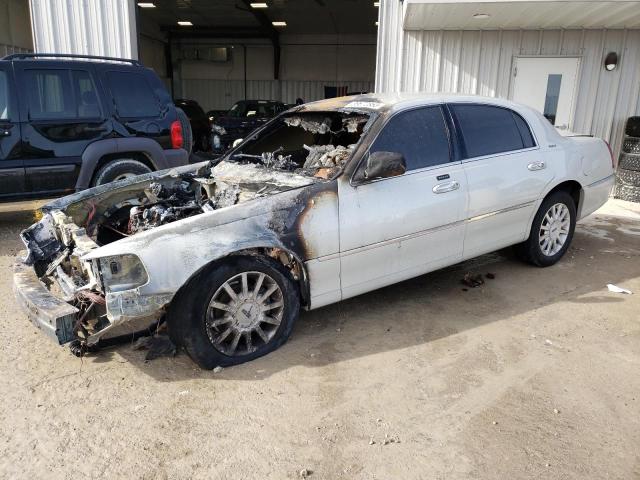 Lincoln Town Car salvage cars for sale: 2006 Lincoln Town Car Signature