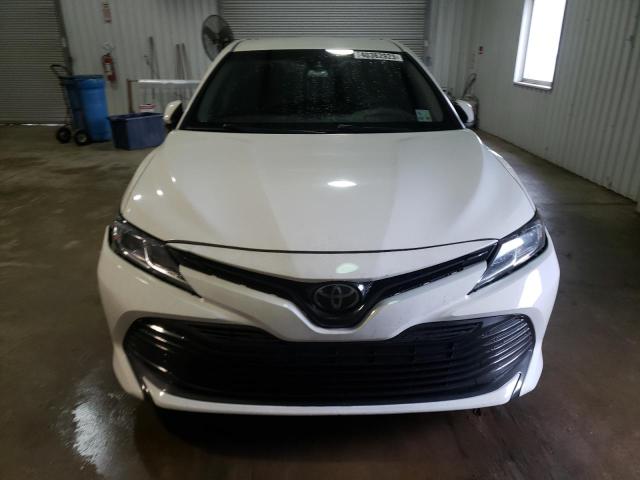 2018 TOYOTA CAMRY L - 4T1B11HKXJU118905