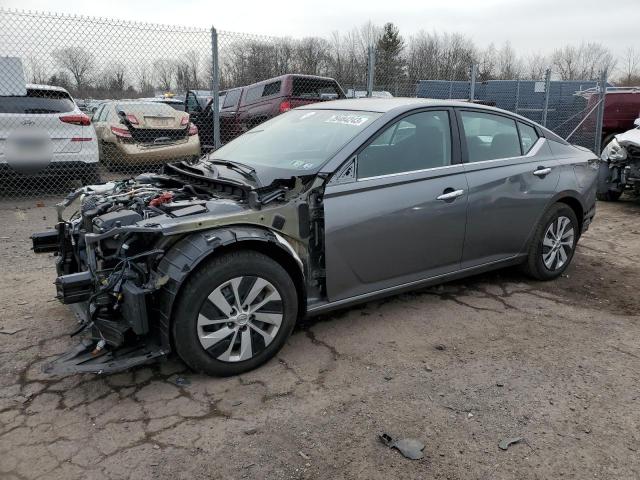 Salvage cars for sale from Copart Chalfont, PA: 2022 Nissan Altima S