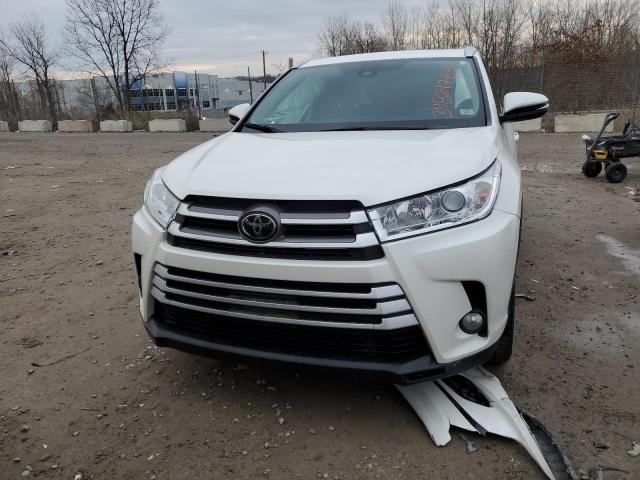 2019 TOYOTA HIGHLANDER 5TDJZRFH7KS573151