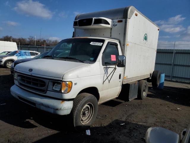 2002 Ford Econoline Cargo Van 