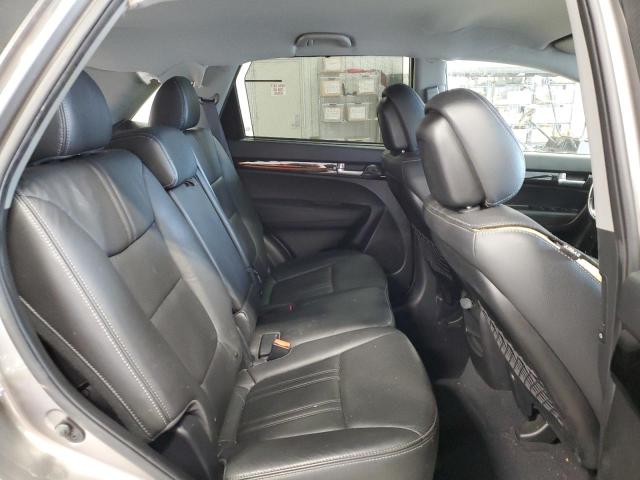 5XYKT3A6XFG634827 KIA Sorento