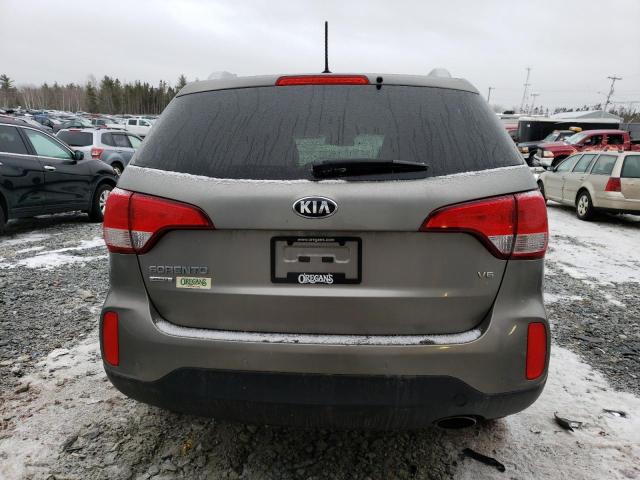 2015 KIA SORENTO LX - 5XYKTDA73FG644923