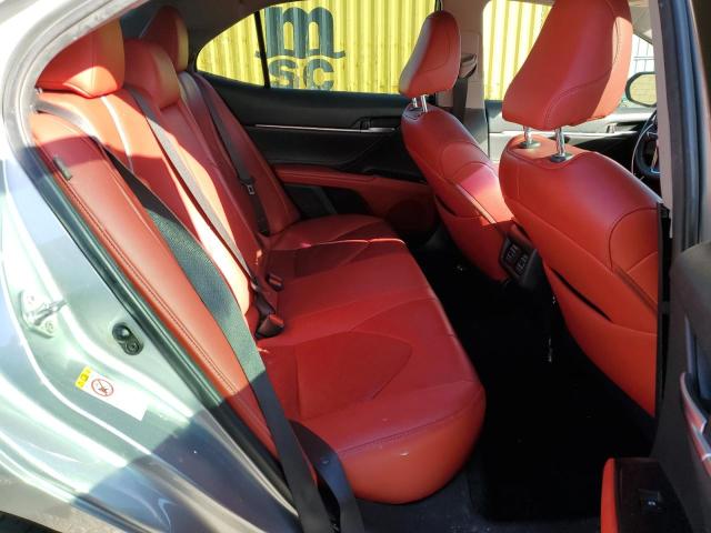 2018 TOYOTA CAMRY XSE 4T1B61HKXJU095868