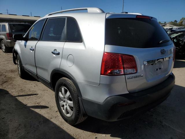 VIN 2T3RFREV9HW562324 2017 Toyota RAV4, Xle no.2