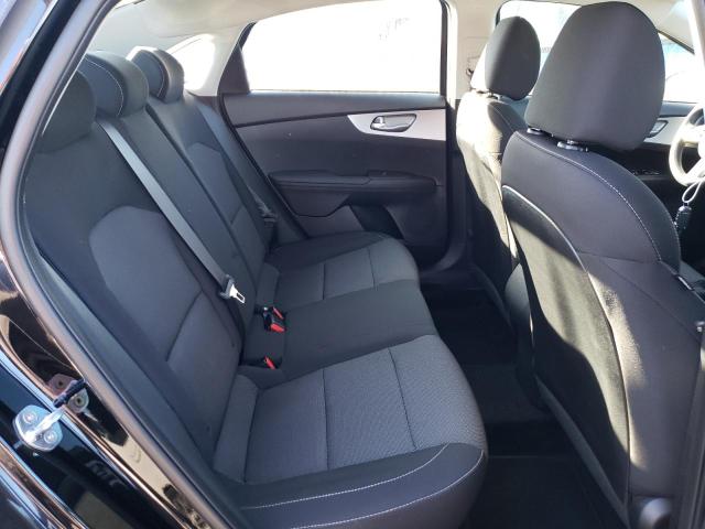 3KPF24AD2PE558432 KIA FORTE LX