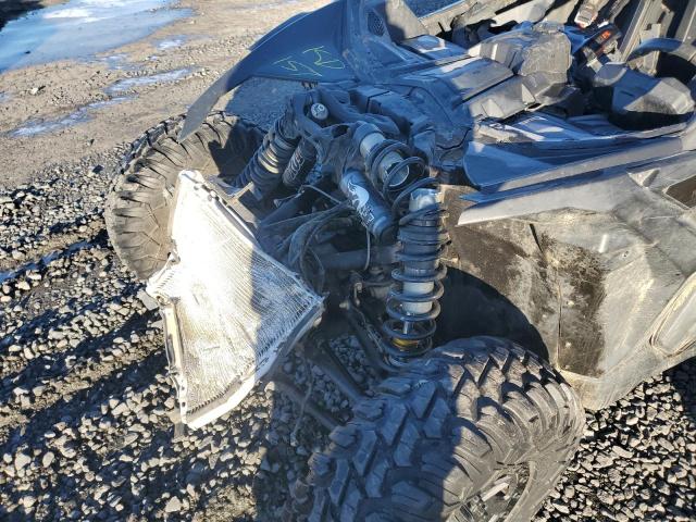 2017 CAN-AM ATV - 3JBVDAW27HK002389