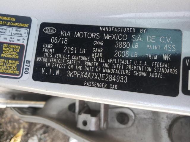 3KPFK4A7XJE284933 KIA Forte