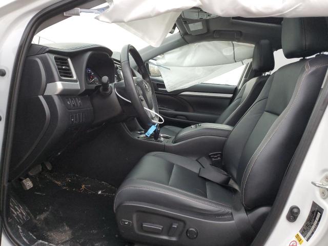 2019 TOYOTA HIGHLANDER 5TDJZRFH7KS573151