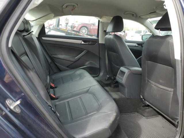 2015 VOLKSWAGEN PASSAT S - 1VWAT7A35FC081191