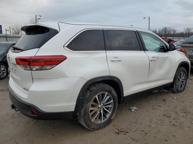 2019 TOYOTA HIGHLANDER 5TDJZRFH7KS573151