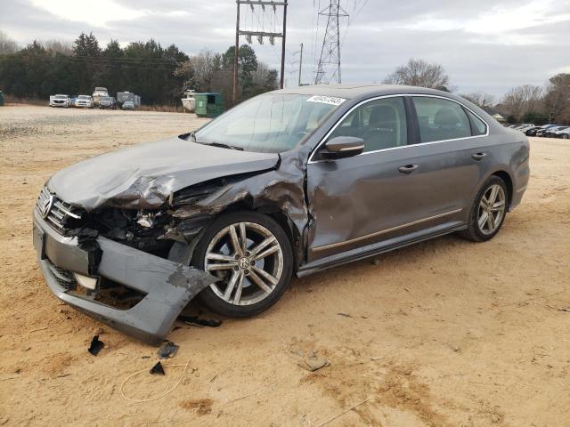 2015 VOLKSWAGEN PASSAT SEL - 1VWCM7A34FC043585