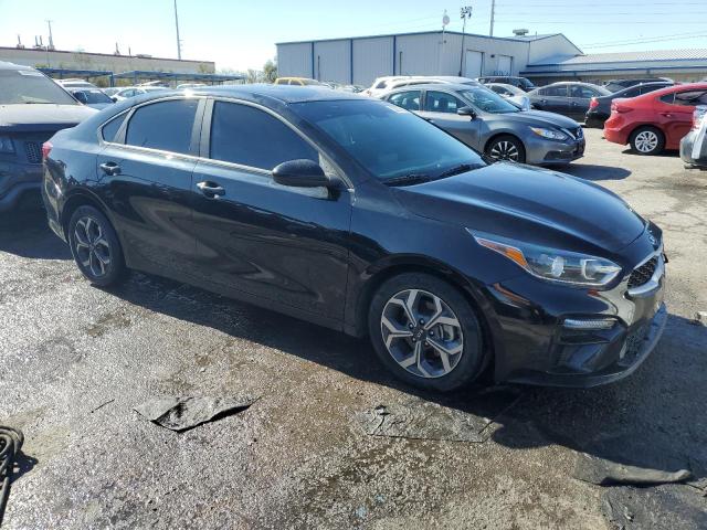 3KPF24AD2LE214593 KIA FORTE FE