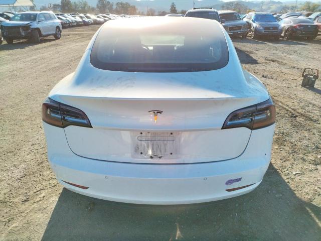 5YJ3E1EA9JF154733 Tesla MODEL 3