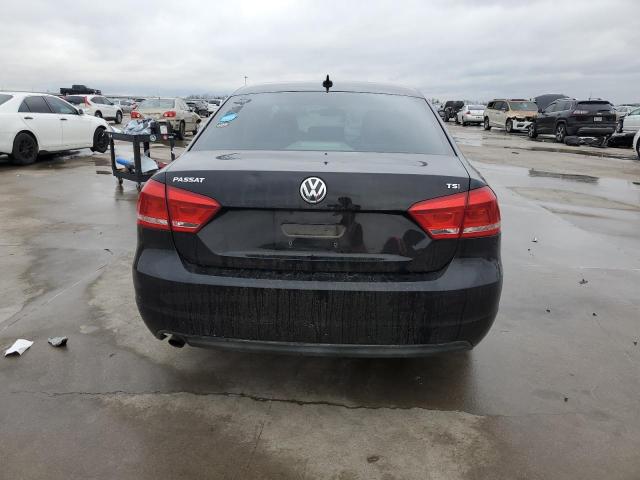 2015 VOLKSWAGEN PASSAT S - 1VWAS7A39FC017660
