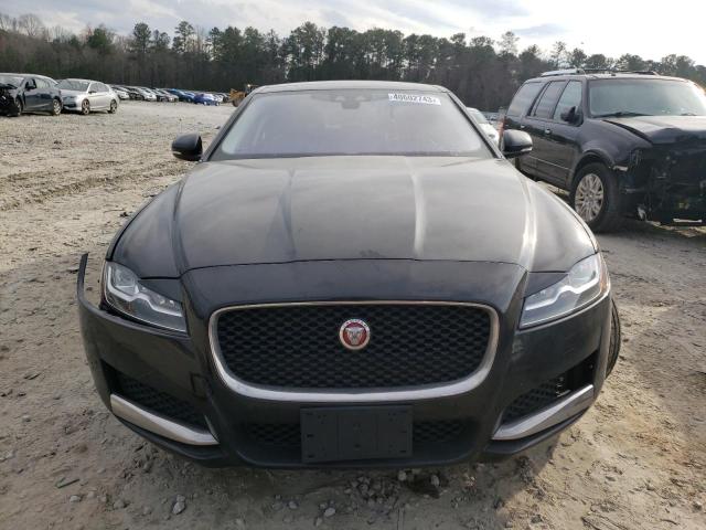 2017 JAGUAR XF PRESTIG - SAJBK4BN4HCY42600