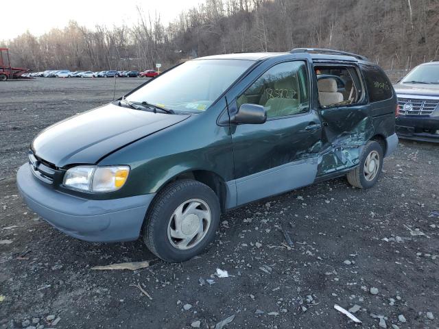 1999 Toyota Sienna LE