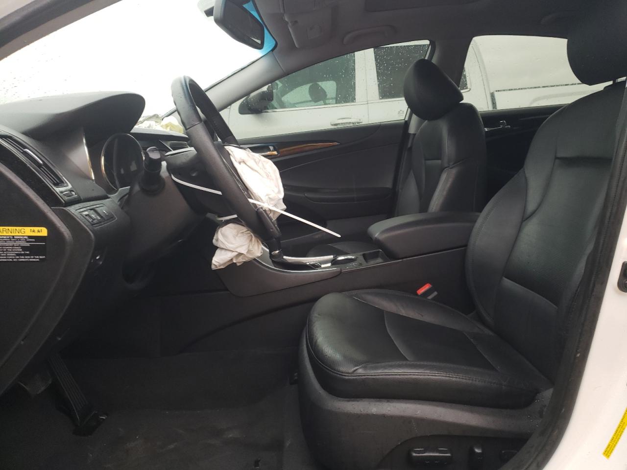 2013 Hyundai Sonata - Image 7
