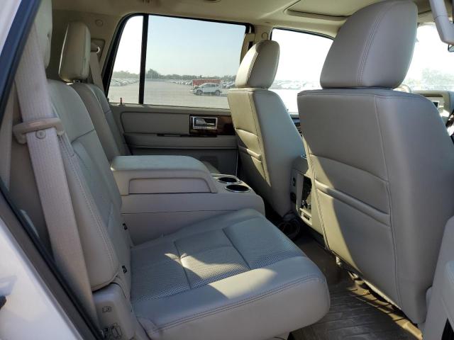 5LMJJ2J55EEL07853 Lincoln Navigator