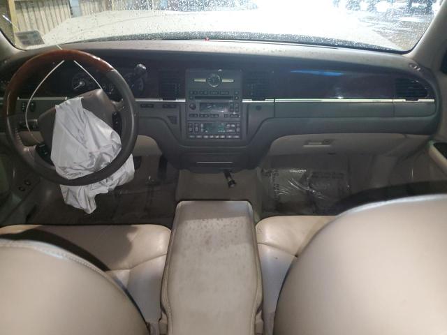 2LNBL8CV7AX613348 Lincoln TOWNCAR