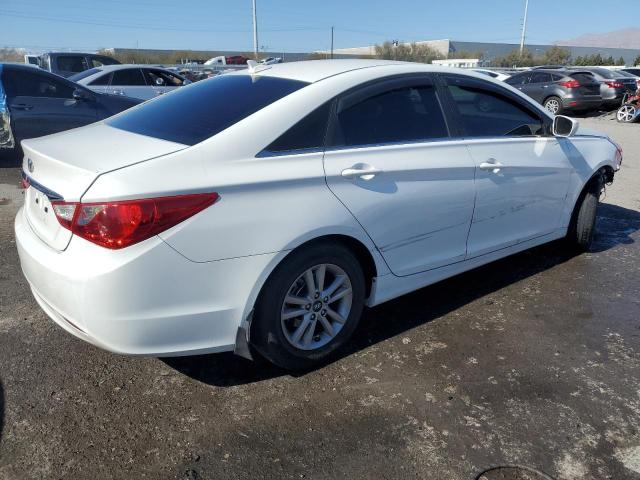 VIN KMHDH4AE2FU300535 2015 Hyundai Elantra, SE no.3