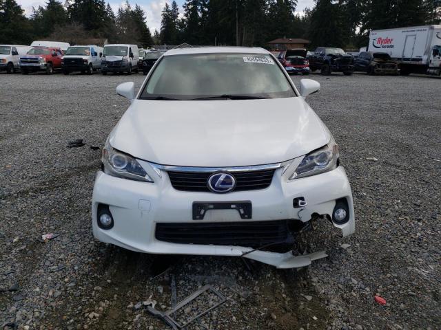 VIN 2T3BFREV4JW854552 2018 Toyota RAV4, LE no.5