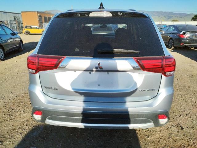 JA4AD2A3XHZ027916 Mitsubishi Outlander Es